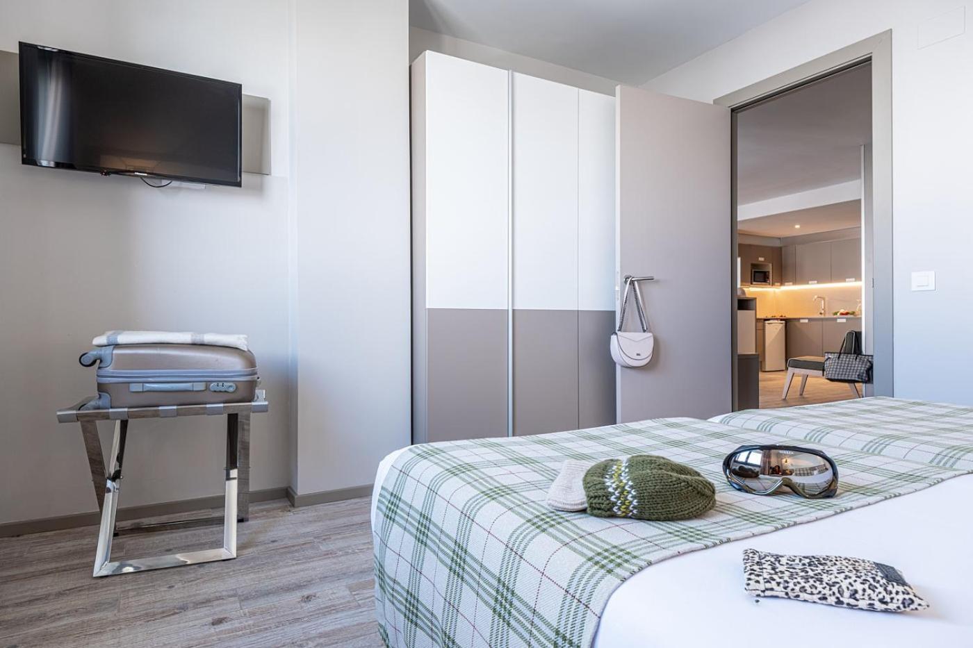Apartamentos Caribou Пас-де-ла-Каса Екстер'єр фото